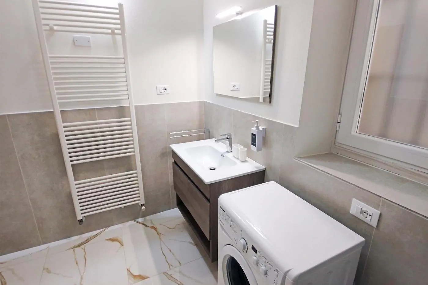 Pl9 House Apartment Parma